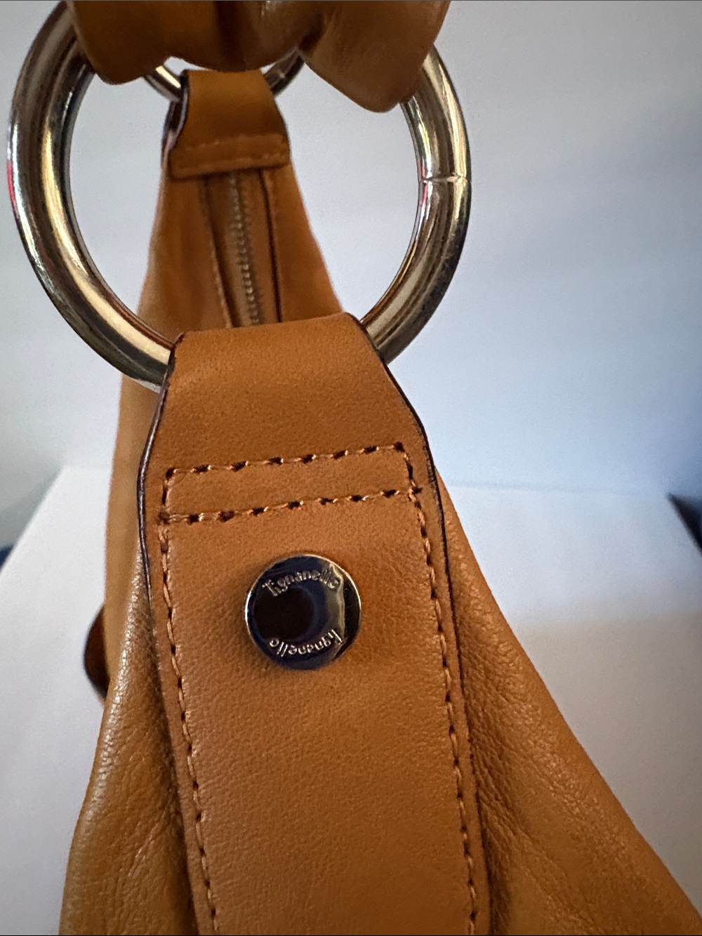 Tignanello Tan Leather Hobo Shoulder Bag Large Slouchy Boho Satchel - Picture 9 of 11